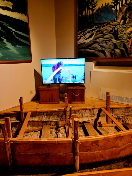Video de como se hacen las canoas