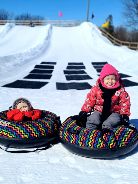 Zona de tubing para niños en Snow Valey Ski Resort