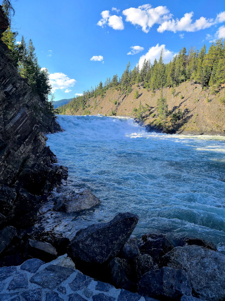 Bow Falls desde Bow Falls Viewpoint