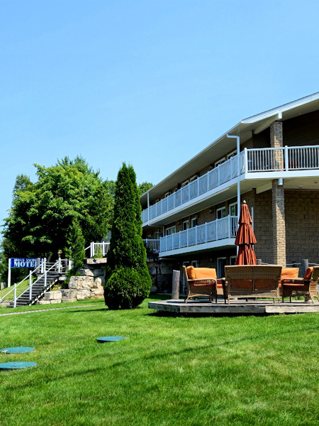 Bruce Anchor Motel en Tobermory, a solo 400 metros de la marina