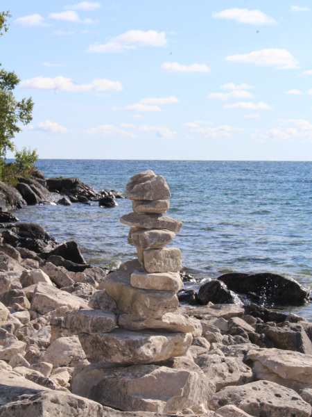 Bruce Peninsula National Park se caracteriza por sus playas rocosas